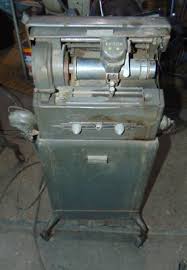 Vintage Thomas Edison Dictaphone Voicewriter Swing Out ...