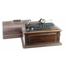 Sold at Auction: Edison Model D Triumph Cylinder Phonograph