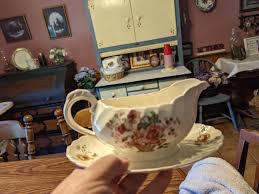 Gravy Boat Floral Design" Chelsea Rose" by Clarice Bliff ...