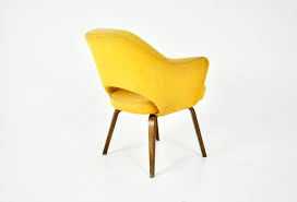 Yellow armchair by Eero Saarinen for Knoll International, 1960s | intOndo