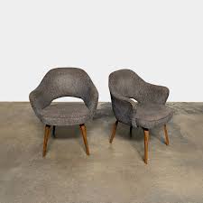 Knoll Saarinen Executive Armchairs With Wood Legs Fabric Seat – Modern Resale
