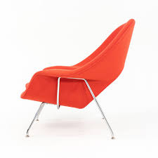 Saarinen Womb Chair, model 70L by Eero Saarinen | Rarify