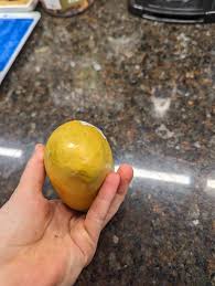 Is this mango ripe? : r/fruit
