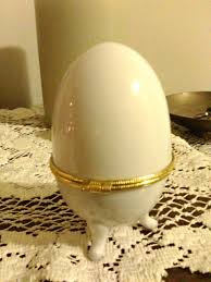 Vintage Egg Shaped Trinket Box On Legs | eBay