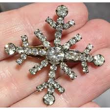 Vintage Rhinestone Snowflake Brooch - Etsy