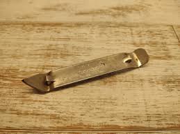 Vintage Old Style Metal Schaefer Beer Advertising Bottle Can ...