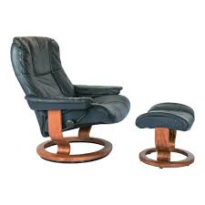Vintage Ekornes "Stressless" Navy Blue Leather Reclining Chair & Ottoman | Chairish