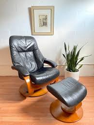 Fjords 'Giske' Teak and Leather Recliner with Ottoman – Warehaus Orlando