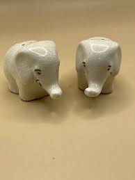 Vintage white ceramic crackle glaze elephant salt & pepper ...