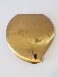 Vintage Elgin American 3.5" Gold Tone Makeup Tear Drop Compact Cupid With Love Words - Etsy