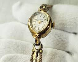 Vintage Gold Teardrop Dainty Women's Mechanical Watch Helbros, 17 Jewels, Swiss, Stunning 10K Gf Textured Band. ELEGANT & PRETTY! WORKS! - Etsy