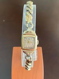 VINTAGE LADIES ELGIN WRIST WATCH, CAL.523,KEEPING TIME, 17 JEWEL | eBay