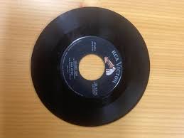 NAN WYNN HANDS OFF / THE LORD IS A BUSY MAN RCA VICTOR 45 ...