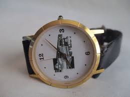 Image California Wristwatch Black Buckle Band Gold Tone ...