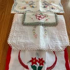 Vintage Handmade Table Runner - Etsy