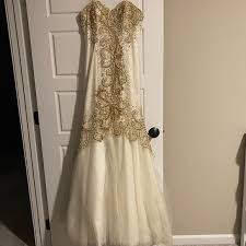 Camille La Vie | Dresses | Whitecream Size Mermaid Fit ...