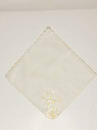 Vintage Embroidered Hankerchief Hombre Yellow and White Flowers Daisy Scalloped | eBay