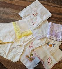 Vintage Ladies Handkerchiefs Embroidery Lace. | Mercari