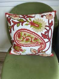 Beautiful Embroidered Throw Pillow Missing | Mercari