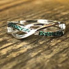 Emerald Arc Ring - Etsy