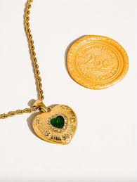Non-tarnish/18k Gold Plated Vintage Emerald Heart Allure ...