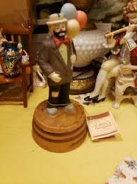 Flambro EMMETT KELLY Balloon Man Musical Clown Figurine 1984 ...