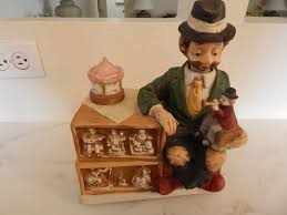 Melody in Motion - Willie the Collector - "When the Saints ...