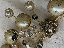 1950s Ballet Large Shooting Star Rhinestone and Pearl Brooch ...