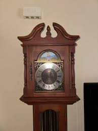 Grandfather clock Emperor Model 450 with West German model ...