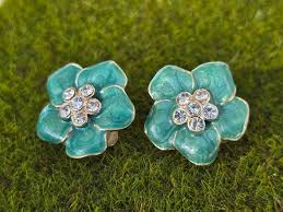 Vintage Teal Enamel and Silver Tone Flower Clip-on Earrings - Retro Chic, Vintage Earrings, Vintage Jewelry, Gift for Her, Gift for Mom - Etsy
