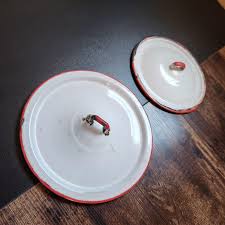 Antique Enamelware Set of 2 Pan Lids White & Red 8" 9" White ...