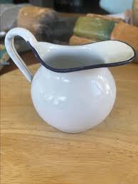 Italian Hand Painted Grey Maroon Green Drip Glaze Art Pottery Creamer Pitcher · Whatnot: Shop, Sell, Connect