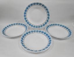 ❤️ 4-pc CORELLE Opal MilkGlass AZURE Blue MEDALLION 23-oz MEAL BOWLS P – Tarlton Place