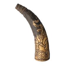 Sold at Auction: ‡ A NORWEGIAN COW HORN POWDER-FLASK, MID ...