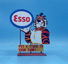RTS 8A57 ESSO TIGER IN YOUR TANK SIGN