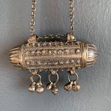 Old Silver Amulet Pendant . Yemen Silver Tube Hirz Pendant ...