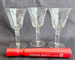 3 Lily of the Valley Footed Cordial, Aperitif or Communion Glasses, Gray or Wheel Cut Crystal 1.5 Oz, 3.75" Hi, Excellent Vintage Condition - Etsy