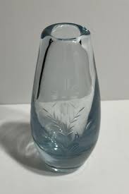 Art Glass Vase Clear Light Blue Etched Floral Design Heavy Thick Glass 6.25” | eBay