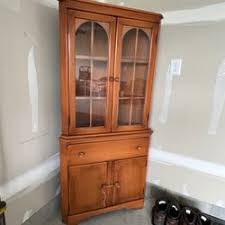 Antique Corner China Cabinet for Sale in Elizabeth City, NC - OfferUp