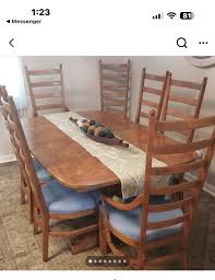 What type of sideboard would match early American style ...