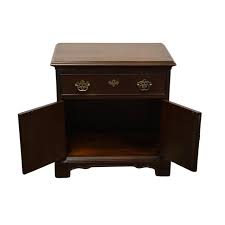 Drexel Furniture 18th Century Collection Solid Mahogany 24" Cabinet Nightstand 118-634 | Chairish