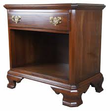 Ethan Allen Georgian Court Cherry Chippendale Cabinet Night Stand Table 11-5226