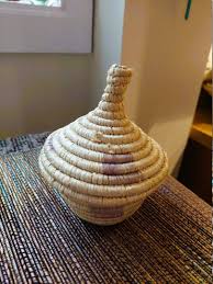 Small Vintage African Tutsi Rwanda Woven Basket Coiled Pointed Cone Lid 5" Tall - Etsy