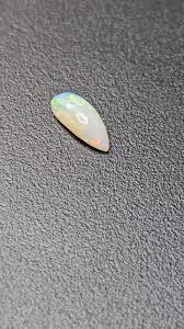Sublime Crystal Opal, Coober Pedy, Australia, 0.80 Carat - Etsy