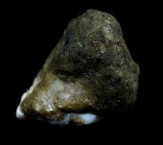 7.95 Carat 100 % Natural Ethiopian Best White Opal Welo ...