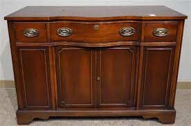 Lot - Federal Style Mahogany Drop-Leaf Table, Six Chairs ...