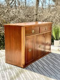 Vintage 2 Tone Mahogany Sideboard Buffet – The Velvet Cricket