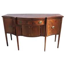 Similar Items to American Rhode Island Sideboard