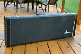 1972 FENDER STRAT CASE WITH KEYS