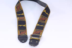 Vintage Fender horizontal logo guitar strap rare case candy ...